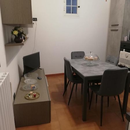 La Casa Di Anna Apartment Taranto Bagian luar foto